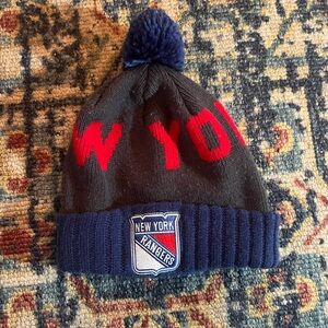 Mitchell & Ness New York Rangers Navy and Red Beanie